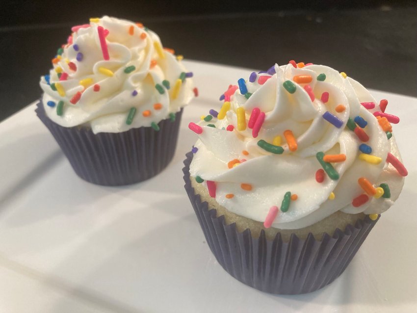 Two Delicious Cupcakes are easily made in less than an hour.   Linda Masters/The Baxter Bulletin