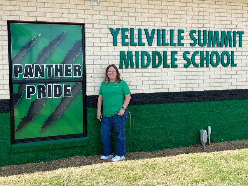Approaching the end of her first year as a principal of the newly re-establish Yellville-Summit Middle School, Kary Duffy learned a lot during the nine months of class time, but still has a few more months before her first school year comes to a close. She remains pumped and amazed each day performing her job.   Helen Mansfield/The Baxter Bulletin