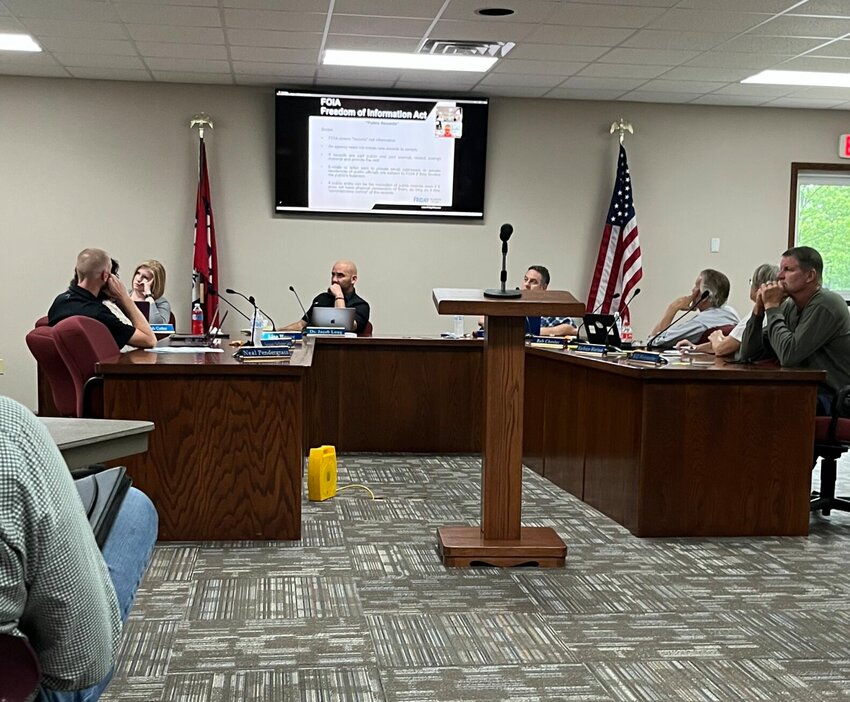During a special school board meeting on May 11, Superintendent Dr. Jake Long and members of the Mountain Home School Board underwent a refresher training regarding the finer points of the Arkansas Freedom on Information Act. The training was facilitated by attorney Marshal Ney of Rogers.   Helen Mansfield/The Baxter Bulletin