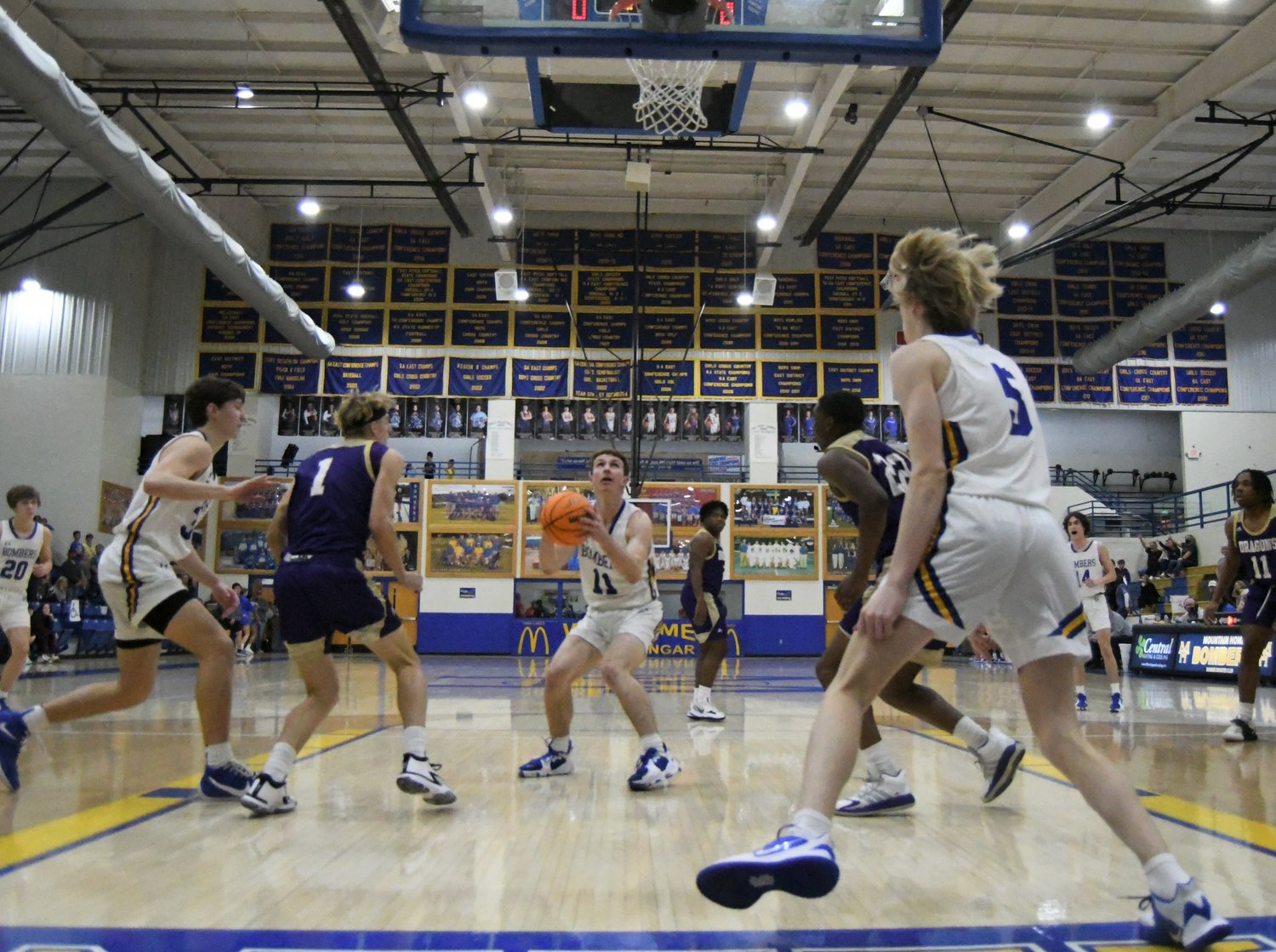 An image from the Mountain Home-Junction City senior boys game played Tuesday night in the Ultimate Auto Group Invitational at The Hangar.