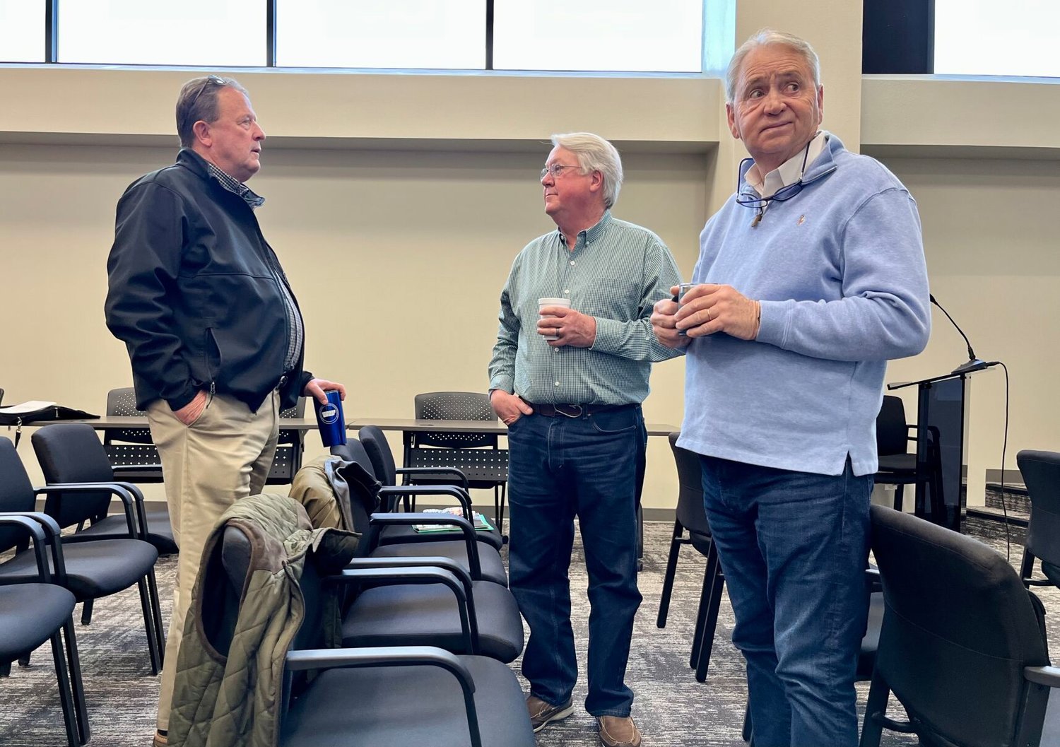 Mountain Home Mayor Hillrey Adams (left) speaks with Scott Yaich (center) a former chief of science with Ducks Unlimited and Harrison Mayor Jerry Jackson (right) prior to the January meeting of the Ozark Mountain Solid Waste Commission on Thursday morning in Harrison.


Helen Mansfield/The Baxter Bulletin