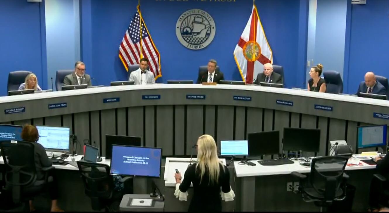 Commissioners Approve Measure that Restricts New Retail Pet Stores from Operating in Manatee County