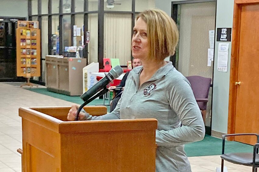 At Monday night&rsquo;s Board of Aldermen meeting, Dallas County Technical Center Director Melanie Ryan shared with the council about the success of the combined community and school clean up day around Buffalo.