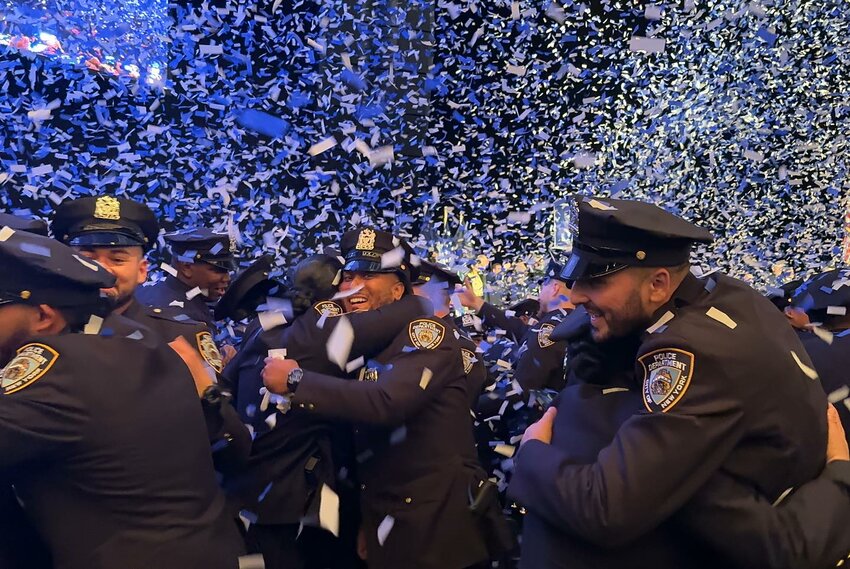 Fewer cops left NYPD last year - The Chief