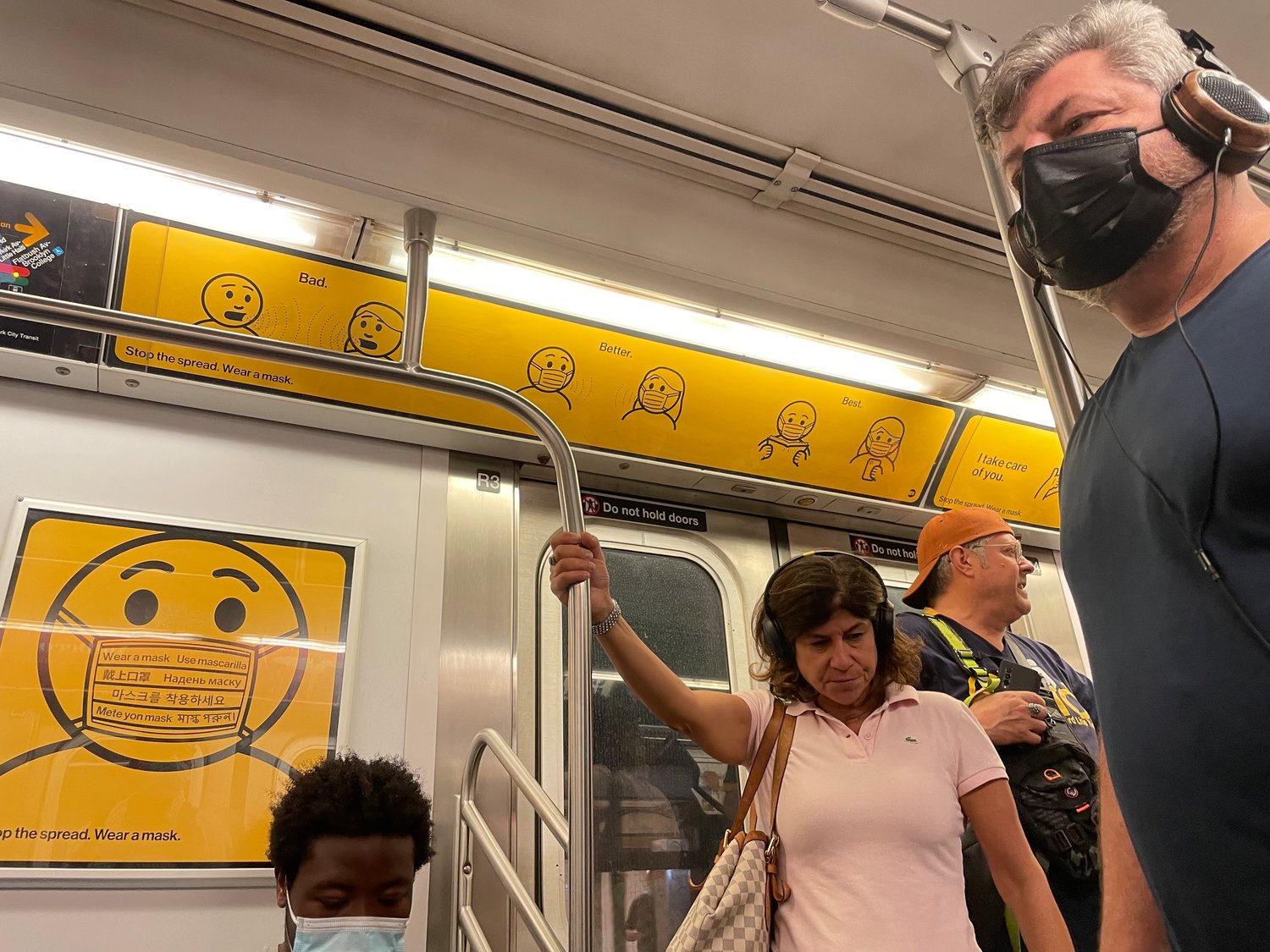 According to the latest MTA subway and bus mask-compliance statistics, just 64 percent of subway passengers wore masks correctly in April, the lowest since the agency started keeping tabs in July 2020. Nearly a quarter of subway riders wore no mask at all. And despite elevated Covid numbers and the appearance of new variants, the agency announced that as of June 7 unvaccinated workers would no longer be required to take weekly Covid tests.