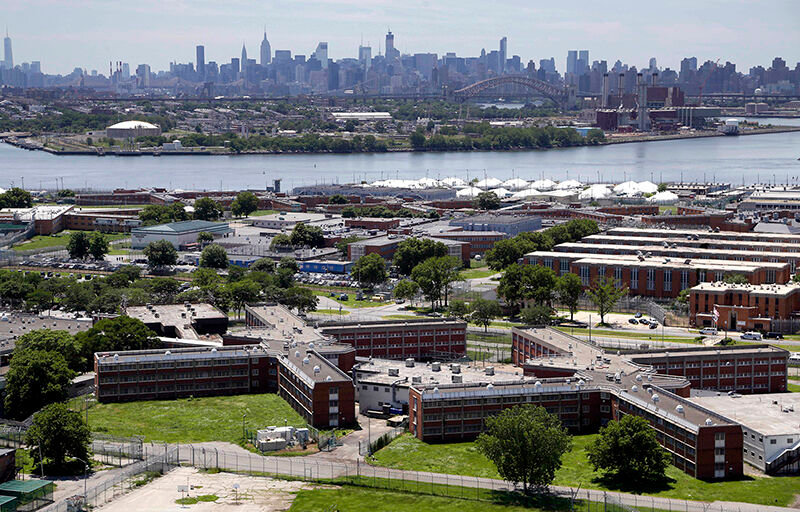City Council legislation would give inmates on Rikers Island and other city jails the ability to take qualifying exams for municipal civil-service jobs.