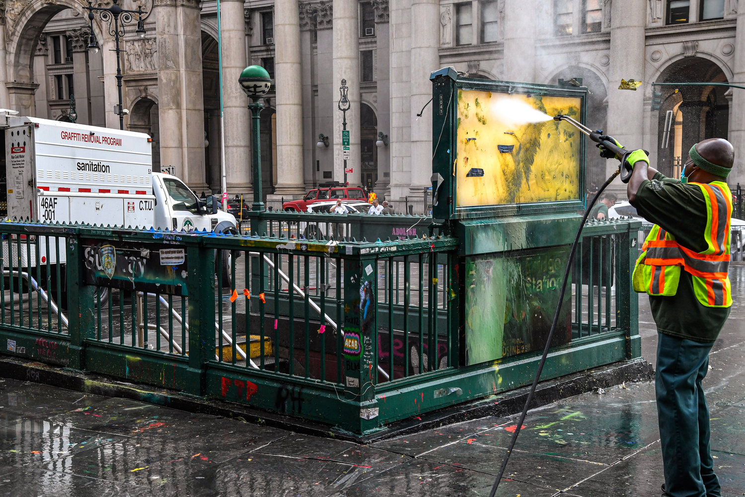 MTA hiring 800 station cleaners The Chief