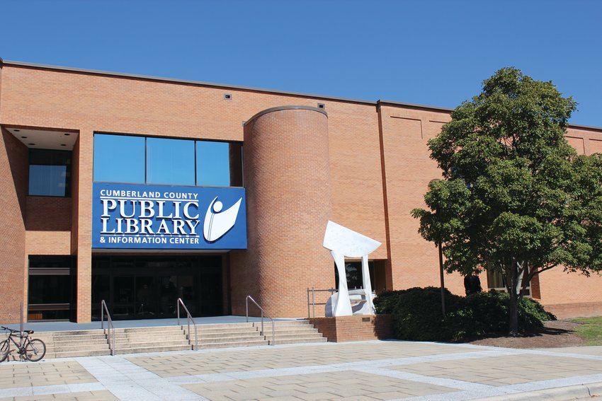Entrance of Cumberland County Public Library.