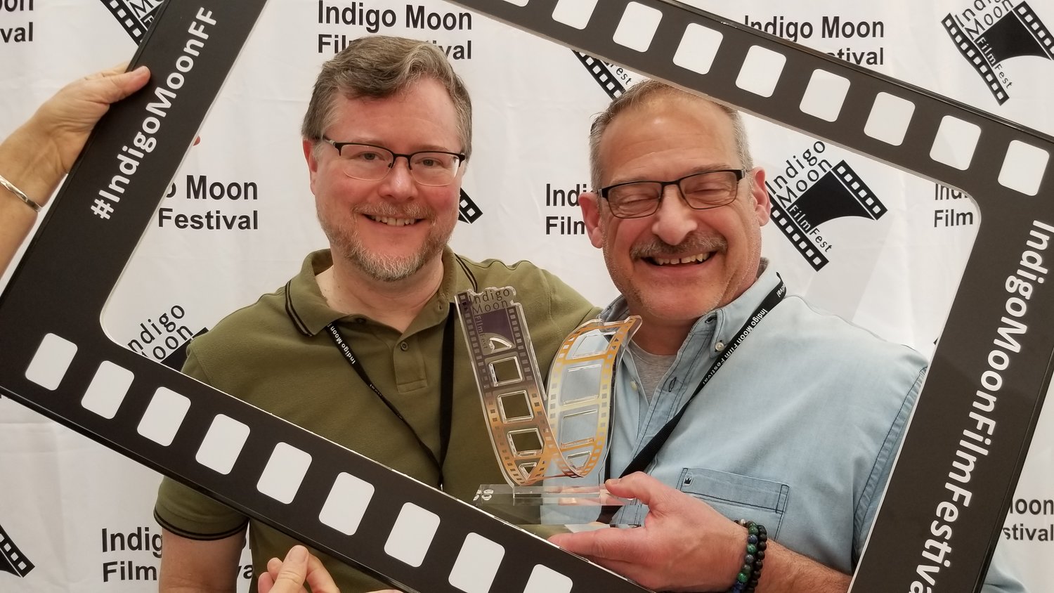 Jon Lance Bacon and Steven Neilson won the award for best use of comedy for 'Oh Crappy Day!' at the 2022 Indigo Moon Film Fest.