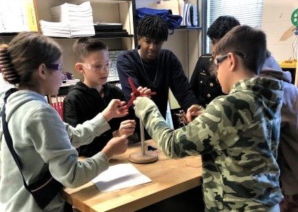 Students of the Academy of Green Technology at Douglas Byrd High School recently led fifth-graders from District 7 Elementary School through hands-on demonstrations and experiments in sustainable and renewable energy.