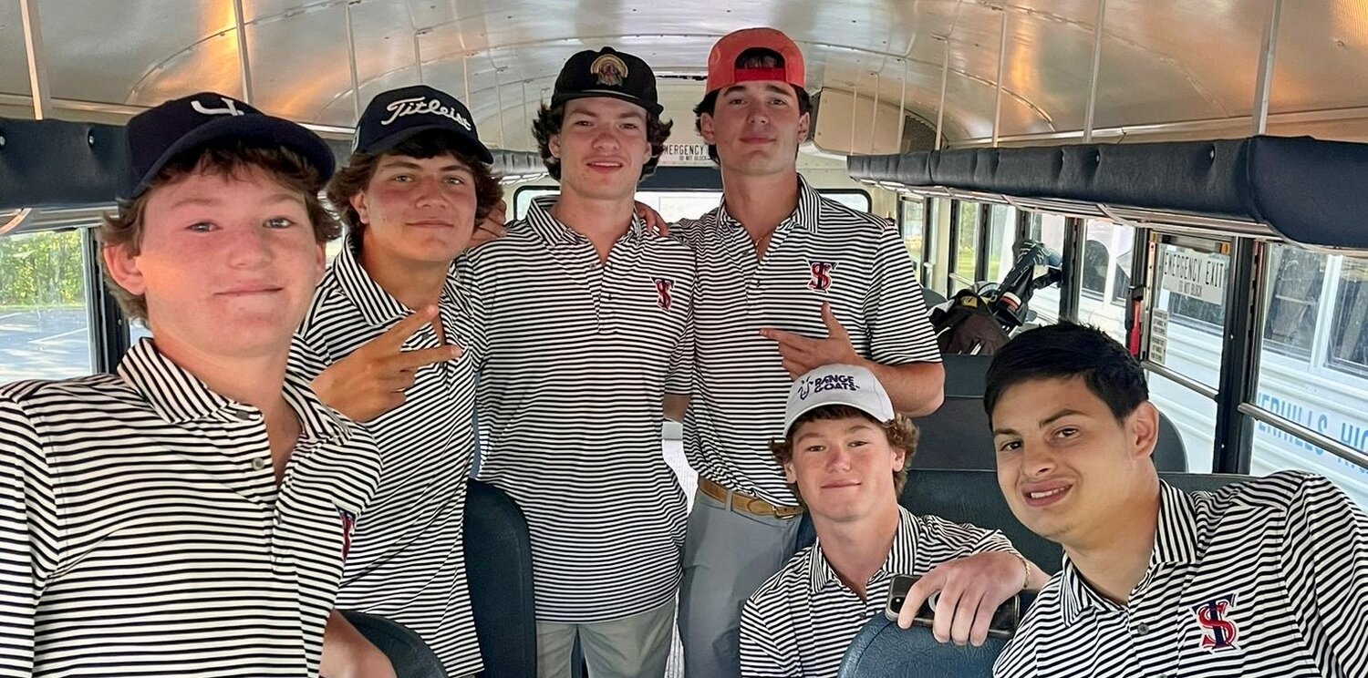 he Terry Sanford Bulldogs host the 3-A Mideast Regional on their home course, Highland Country Club. Team members include, from left, Charlie Horne, Ethan Pasand chal, Hugh Cameron, Parks Helms, Thomas Horne, Alex Schenk.