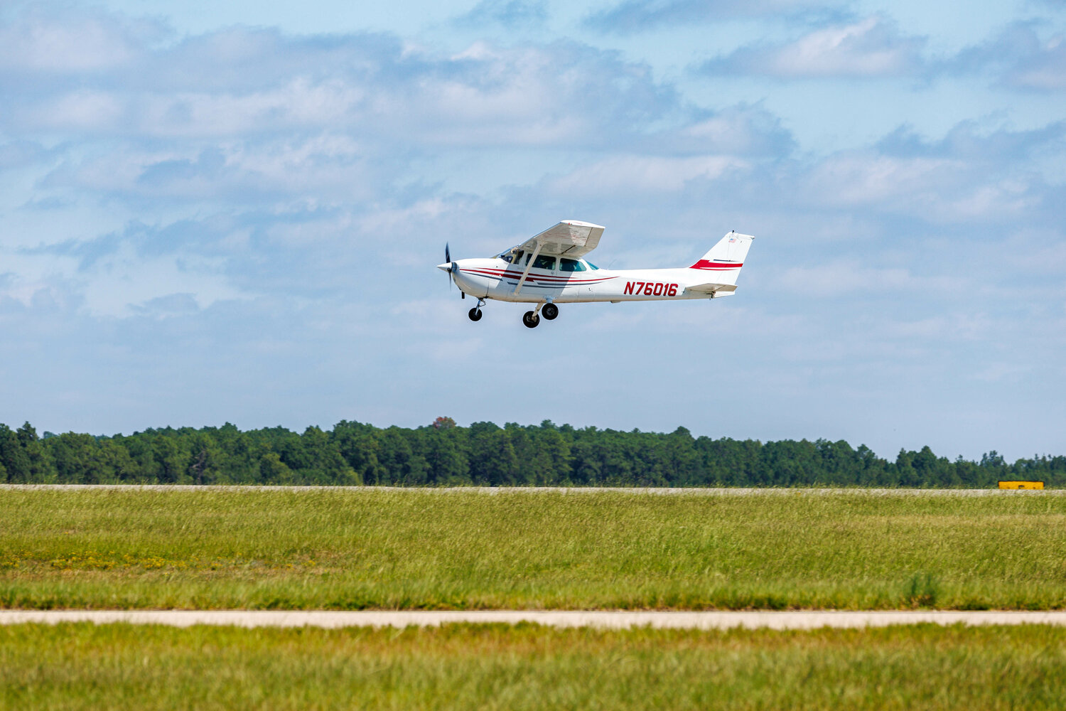 Students and instructors take off during the Aviation Career Education (ACE) Academy hosted by the Fayetteville Regional Airport on Aug 7, 2023. Photo: Tony Wooten