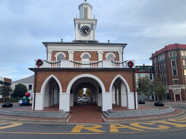The Market House in its Christmas finery.