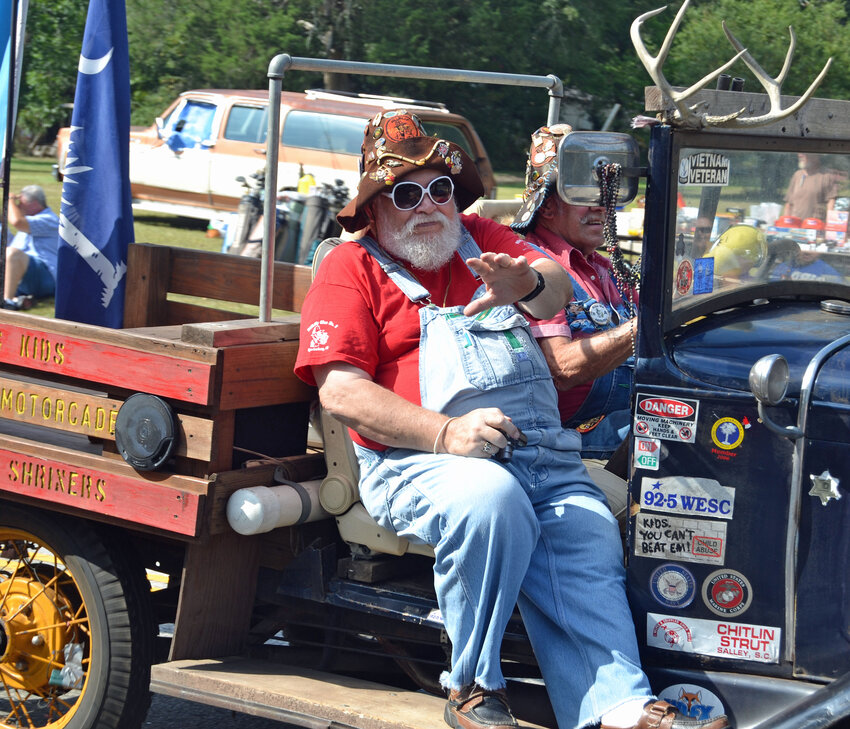 From the 2014 Comin' Home to Cross Hill Labor Day parade