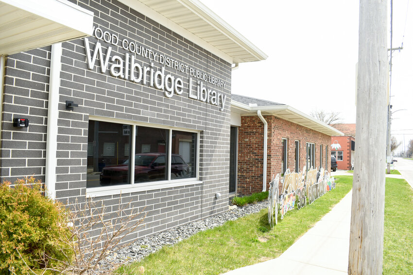An outside view of the Walbridge branch library in Walbridge, Ohio.