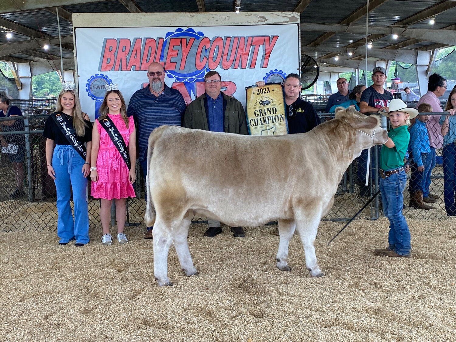 Holden Cathey, GC Com. Heifer, Sewell Oil Company, $1000.