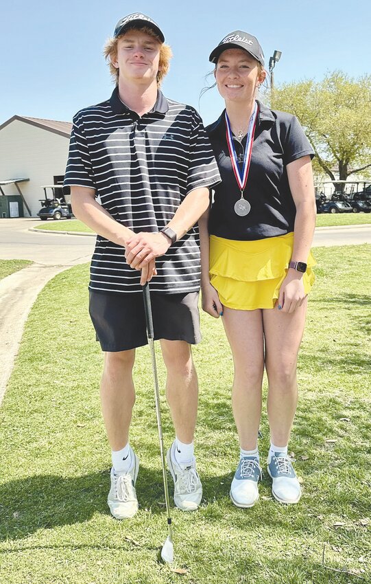 Gatesville High School senior golfers Max Healer and Avery Streetman