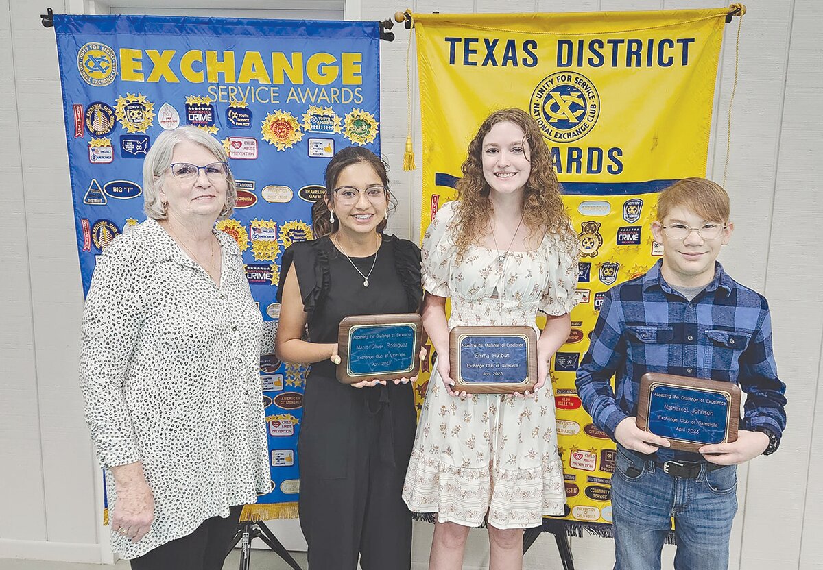 JoAnn Sugg also presented the “Accepting the Challenge of Excellence” (A.C.E.) awards to, from left, Maria Olvera Rodriguez, Emma Hurlburt, and Nathaniel Johnson.