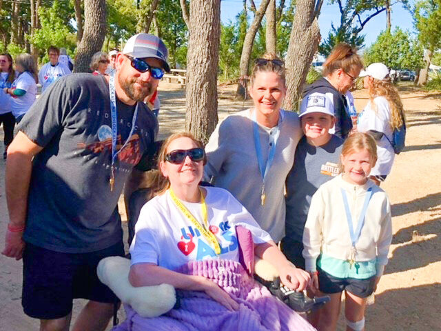 From left to right: Clint Calhoun, Heather Cleveland, Lauren Calhoun, Cooper Calhoun, and Carson Calhoun at the 2022 Weatherford Walk to Defeat ALS. 