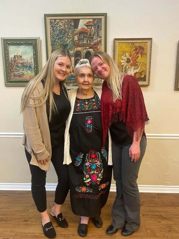 Kaliegh Helms, Merry Gay Mesker and Rebecca Stuart enjoy Mesker's Pop-up Art Gallery at the Courtyards at Lake Granbury