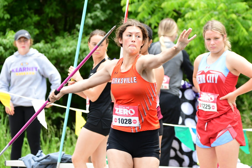 Photos from the 2022 Class 3 and 4 MSHSAA State Track and Field Championships