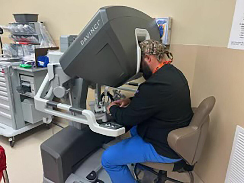 Dr. Steven Lyons, general surgeon at NRMC, is trained in this highly specialized surgical robotics approach.