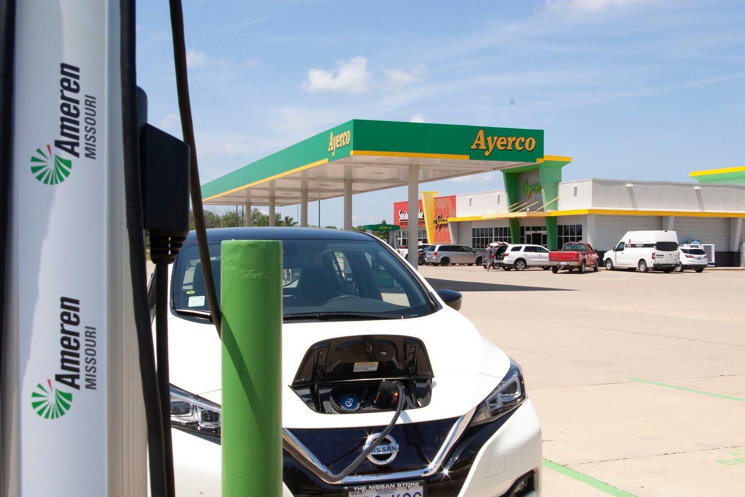 ameren-adds-vehicle-charging-station-in-kirksville-kirksville-daily