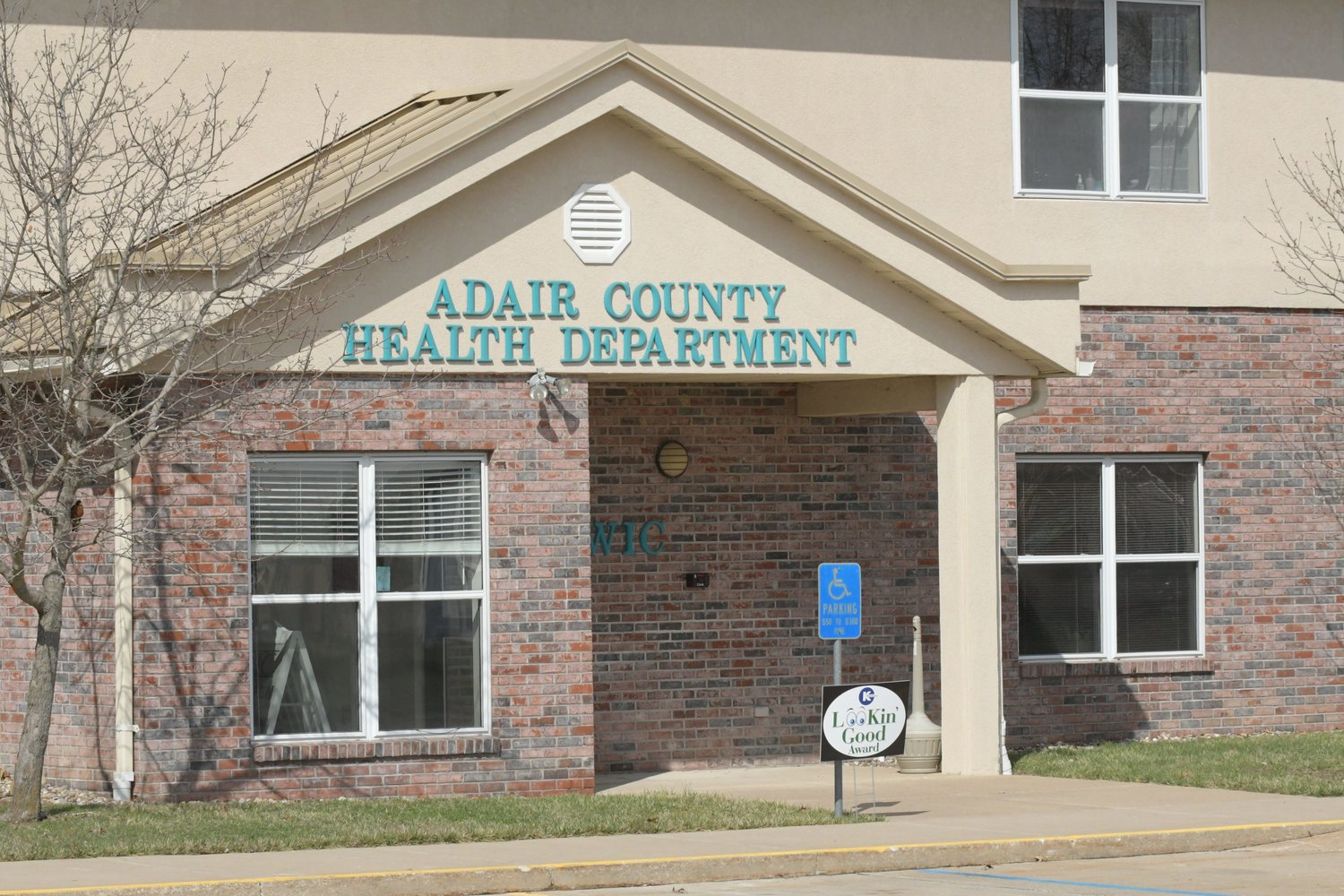 Daily Express photo of the Adair County Health Department's headquarters.