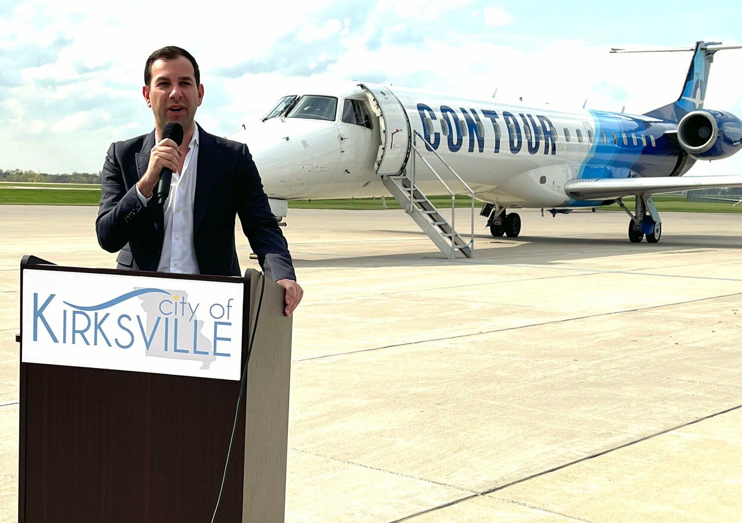 Matt Chaifetz, CEO of Contour Airlines.