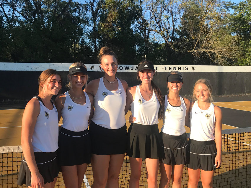 Lebanon tennis team competes in districts Laclede County Record