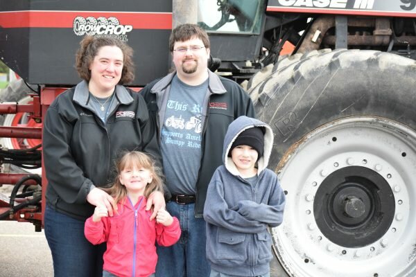 The Pleet family: Parents Sarah and Jason along with Amelia and her brother Isaac.