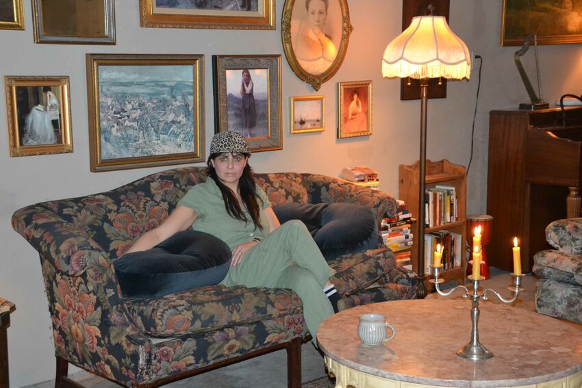 Actor Winter Williams created In the Pines Studio, a creative space for artist, actors, filmmakers and all lovers of the arts. 
James Card Photo