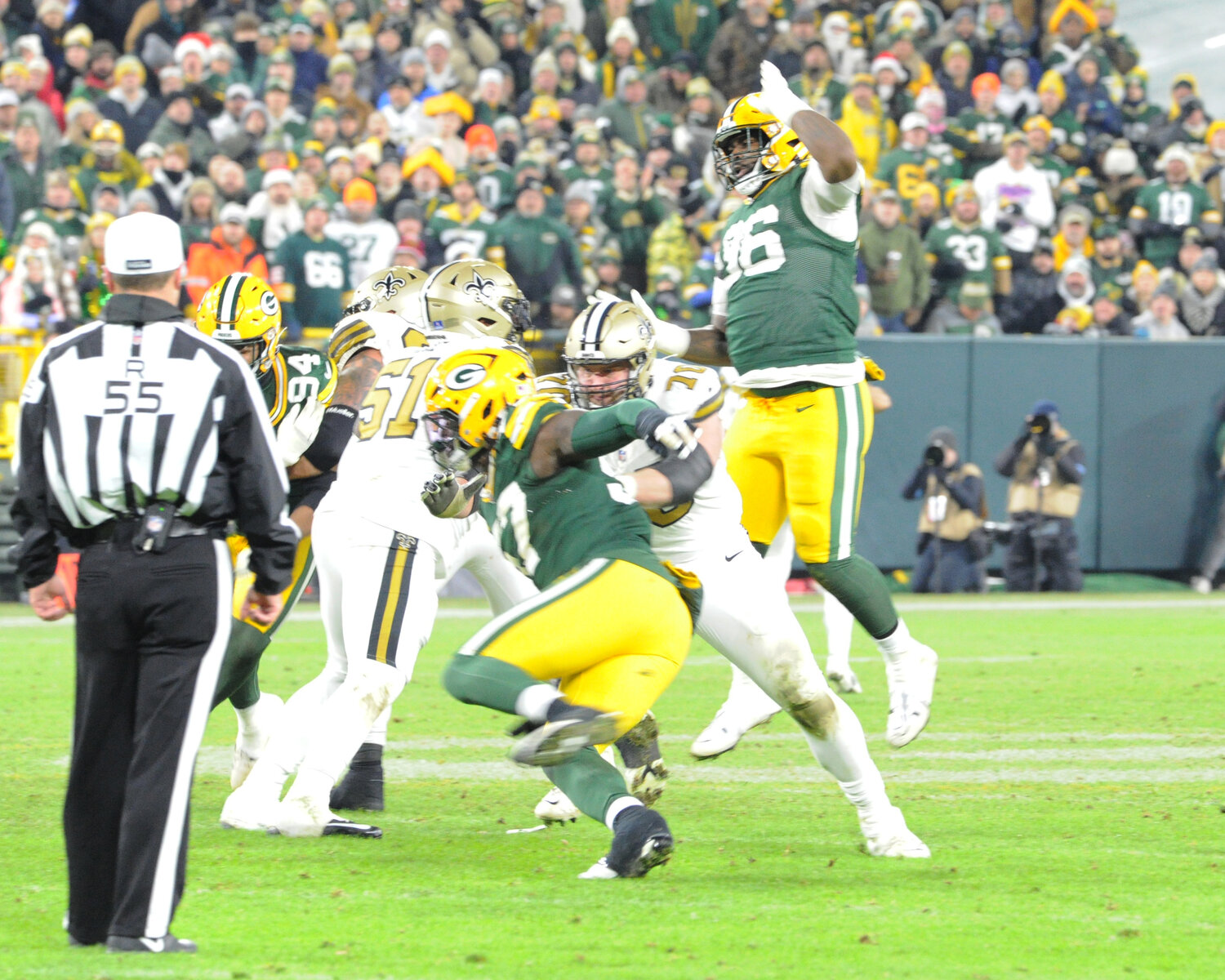 Packers Clinch Playoff Spot With Win Over Saints - Kewaunee County Star 