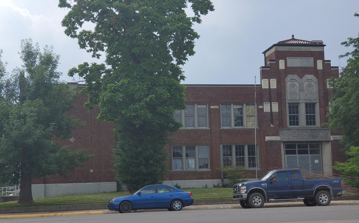 The old Moberly Junior High School by 2022 will have new occupants. It is being converted into senior housing through a $10.1 million rehabilitation.