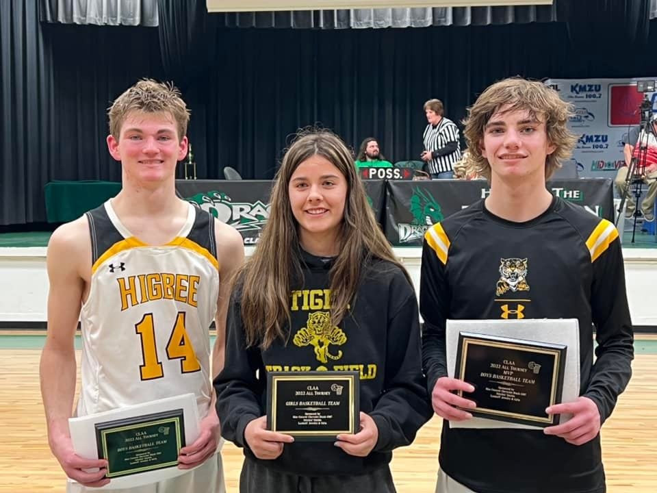 Higbee had three players named to the CLAA all-tournament team. Pictured, from left, are Jordan Fuemmeler, Ronnie Welch and Derek Rockett. (Travis Mitchell photo)