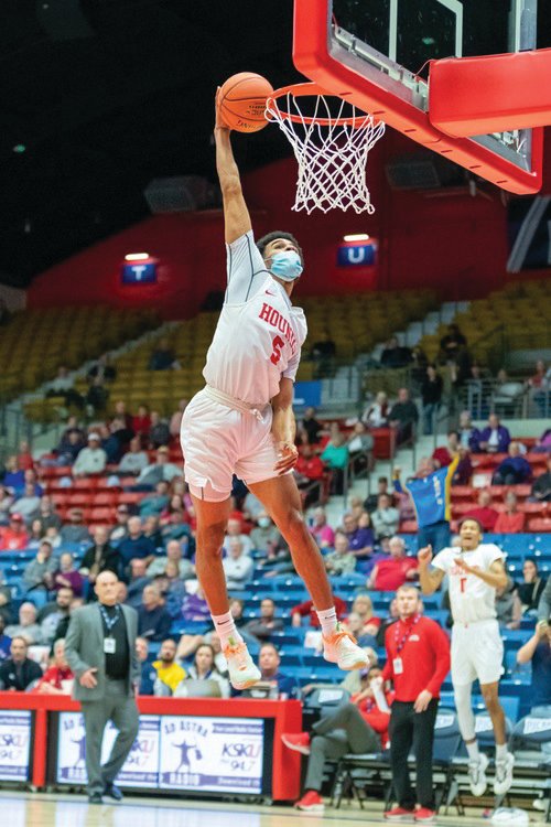 Moberly Area Community College’s Michael Thomas flys for a dunk in the first-round game of the NJCAA National Tournament Monday. The Greyhounds won 95-89 in overtime over Pearl River. (Photo courtesy of Kristy Ehart/NJCAA)