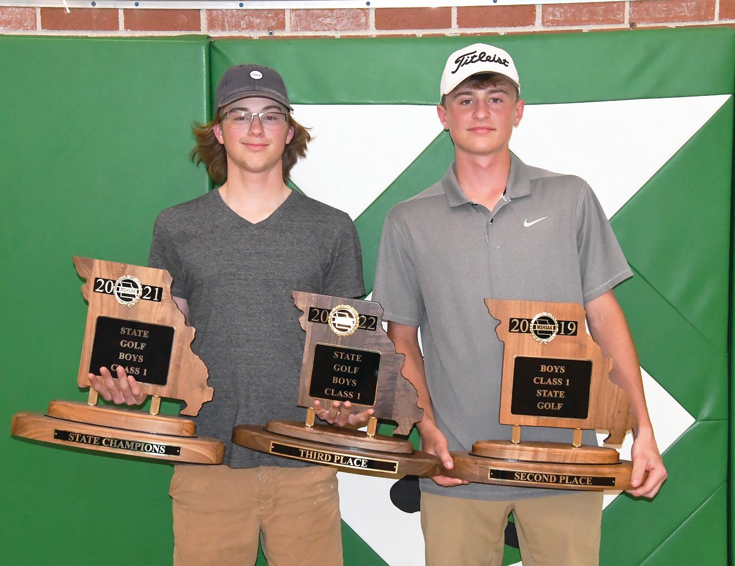 Hornets honor spring success at banquet - Moberly Monitor-Index