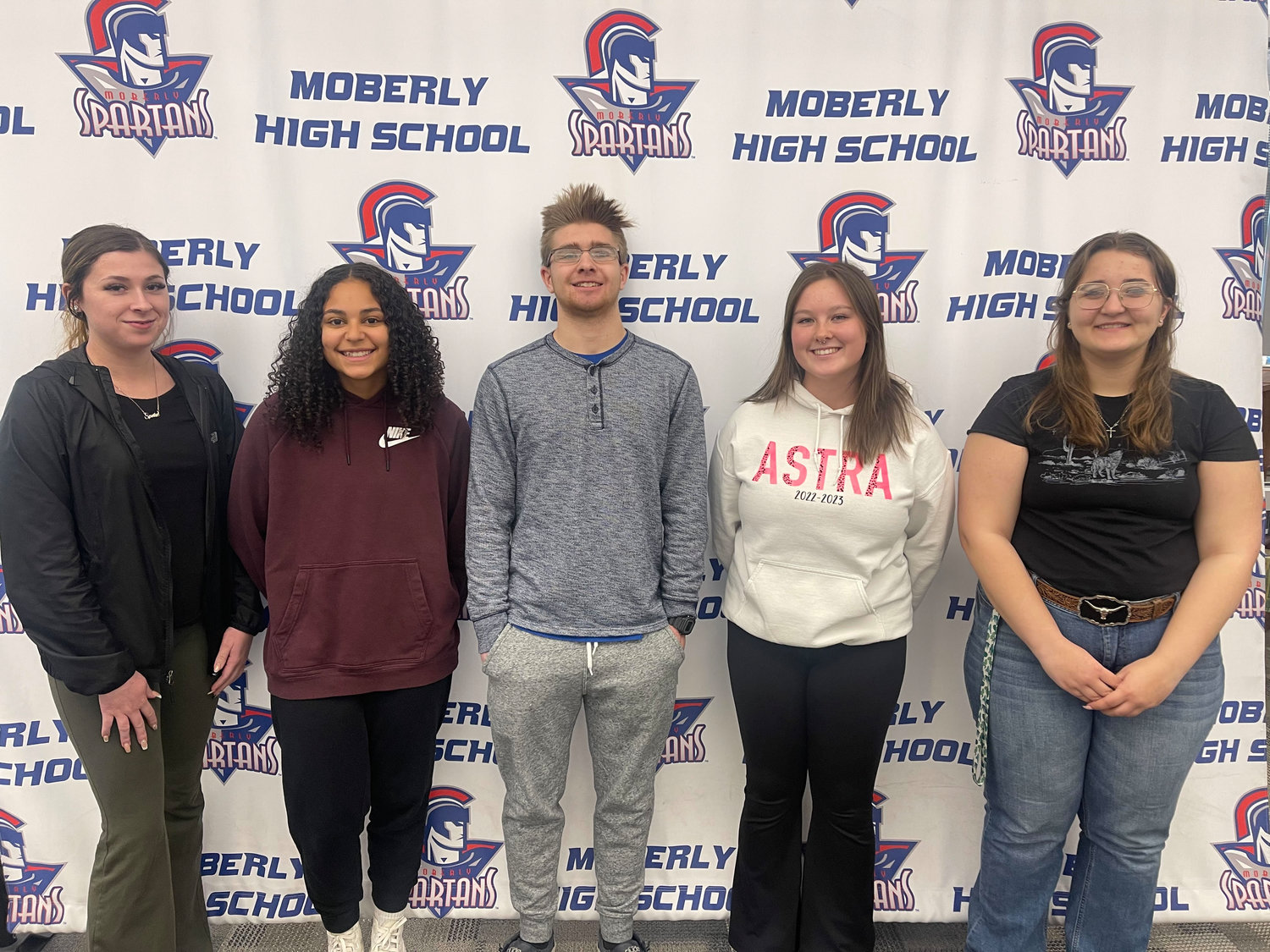 Moberly High School students who received Dual Credit Scholarships from the United Way are, from left, Gracelynn Auberlin, Reanna Woods-Bloss, Nate Weant, Jade Mickle and Jenna Wright. Hallie Kroner is not pictured.