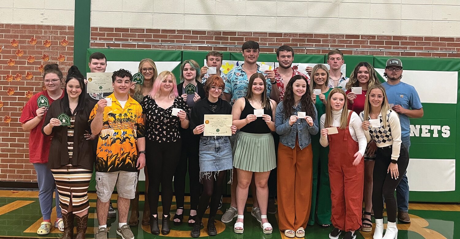 Westran seniors receiving a patch and certificate for maintaining a 3.0 or higher grade point average are from left, front row, Savanah Baker, Brayden Sexton, Alana Howe, Allysa Calicott, Lacey Wales, Tessie Smith, Addison Mathes, and Dylan Perry. Back row, Kaitlyn Lage, Mitchell Kaley, Jade Gipson, Rheanna Owen, Aidan Brockleman, Langden Kitchen, Brenin Howell, Kenzie Black, Houston Guffey, Maci Crutchfield, and Lyle Edwards.