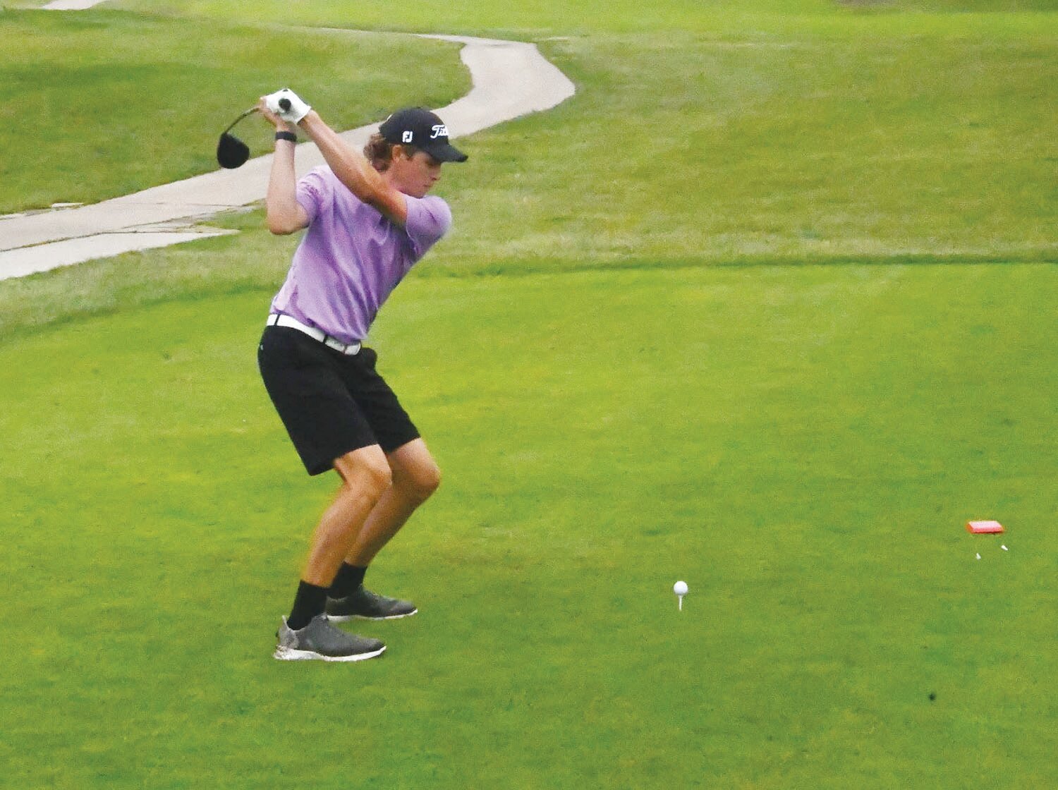 Salisbury golfer Elliot Carter tees off during the Class 1 state boys golf tournament in Columbia.