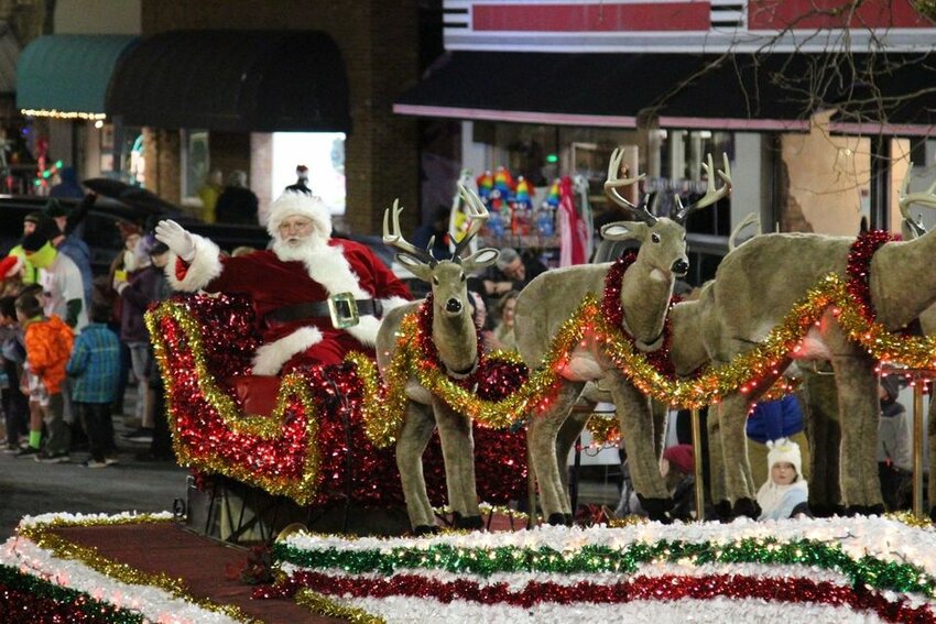 Christmas Parade The Paper