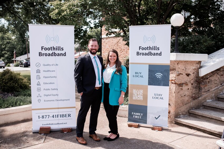 Co-founders Zachary and Jodi Chiz of Foothills Broadband LLC