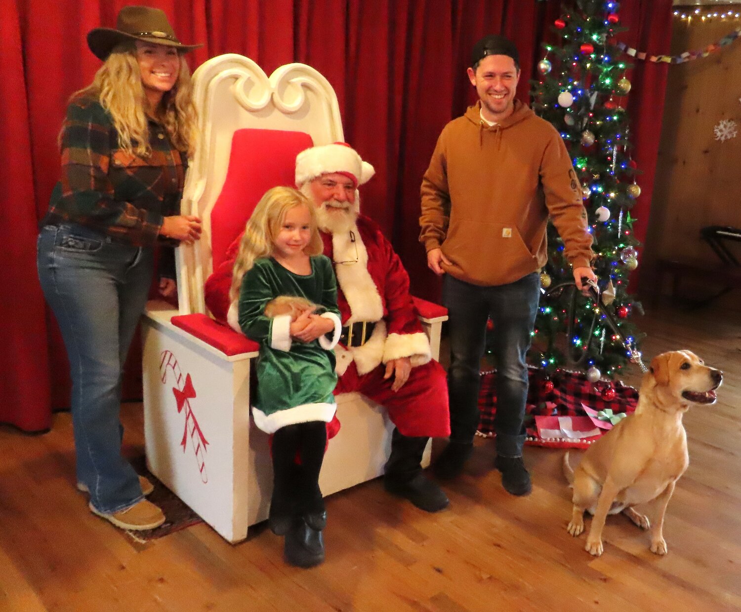 Santa visits Coal Creek - The Mountain-Ear