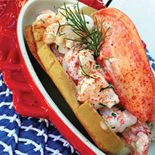 A Classic Maine-Style Lobster Roll