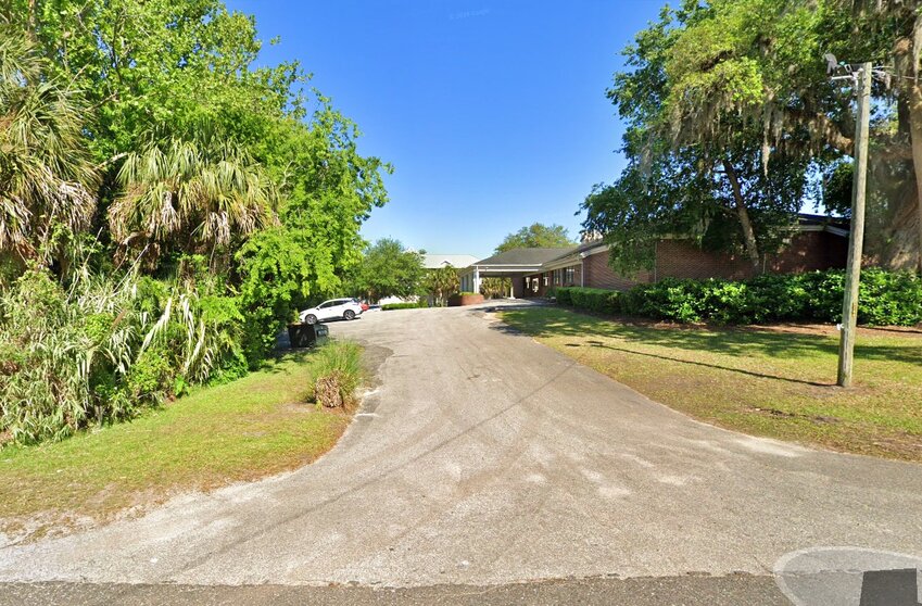 Pineland Bank parking lot off of 7th Street