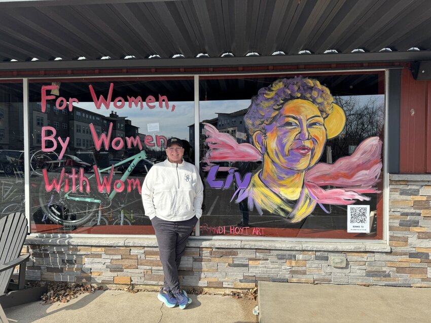 Artist Randi Hoyt created a mural at The Garage Bikes + Brews honoring Liv Cycling founder Bonnie Tu, in honor of Women’s History Month.