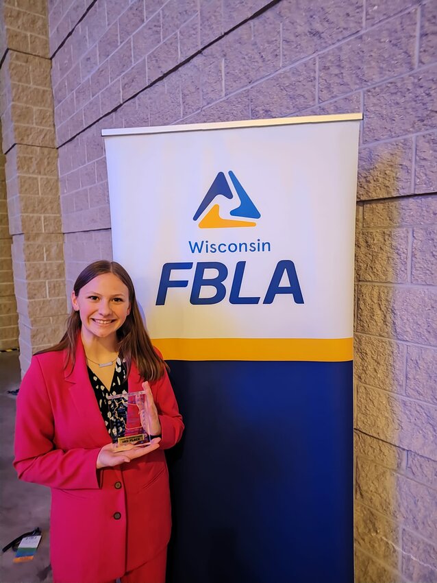  Cassidy Graski placed 3rd in Future Business Leader. 