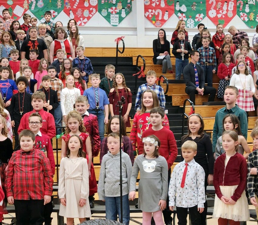 Third, fourth and fifth grade Stanley-Boyd students filled the gym with the holiday spirit as they performed to a full house at the Elementary Christmas Concert.