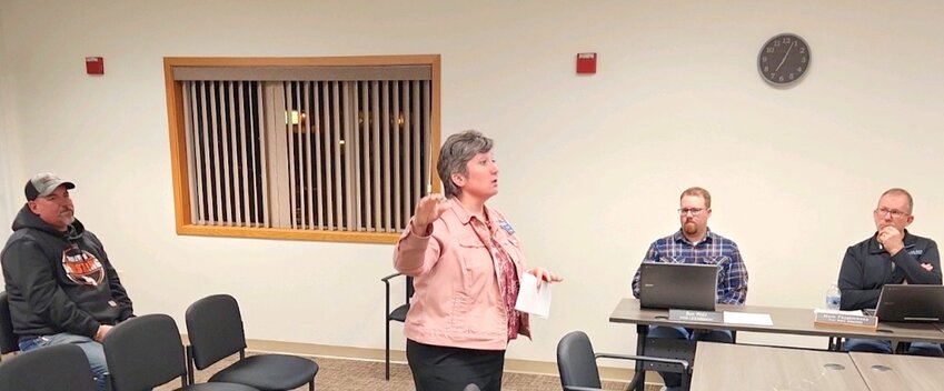 Melanie McManus, Chippewa County Register of Deeds, spoke to the City Council concerning potential property fraud and how to be protected.