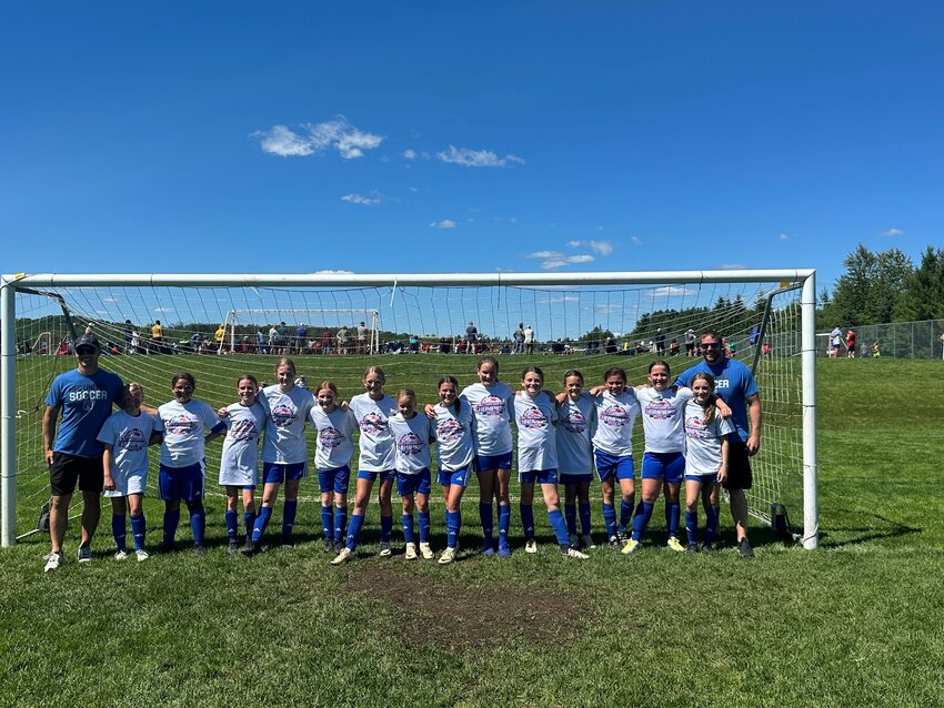 11u Soccer wins the Lake Superior Open in Duluth. The girls were in the 11u/12u division and won by outscoring opponents 20-1 playing one 11u team and two 12u teams. (L to R): Coach Kyle Kreuser, Peyton Zgoda, Brielle Robinson, Kendelle Norquist, Arya Jacobson, Mallory Wayne, Maren Kreuser, Hazel Linbo, Estee Peterson, Anna Quinn, Lucy Nordling, Josie Linbo, Evie Boyer, Noelle Zajac, Addy Levine & Coach Adam Linbo. (Missing Sophie Millner).